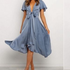 Petal & Pup Blue Montrose  Satin Plunging Tie Front Flowy A-line Midi Dress 6US